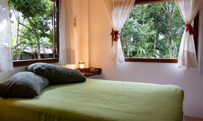 Marau Casa | Cabana na árvore na Bahia! Para viver uma experiência de hospedagem pertinho da praia