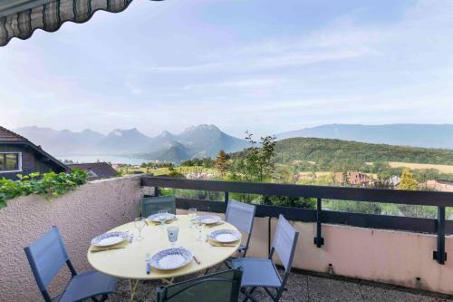 Talloires-Montmin Apartamento | Cabana & Triplex Bleu d'Annecy - Lake View, Terrace