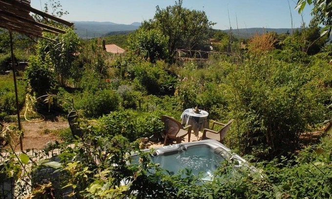 Roquedur Chalet De Esquí | Cabane et potager sud Cévennes, jacuzzi en option