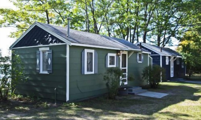 Carp Lake Cabina | Cabaña # 1 - Cedar Village