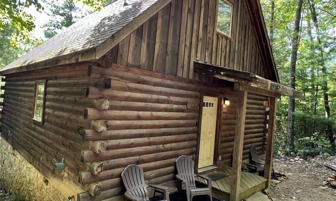 Stanardsville Cabina | Cabin #1 - Fantasy Hideaway