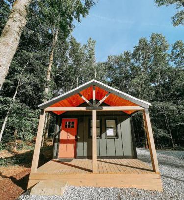 Hartwell Otro | Cabin #10 One Bedroom With Kitchenette