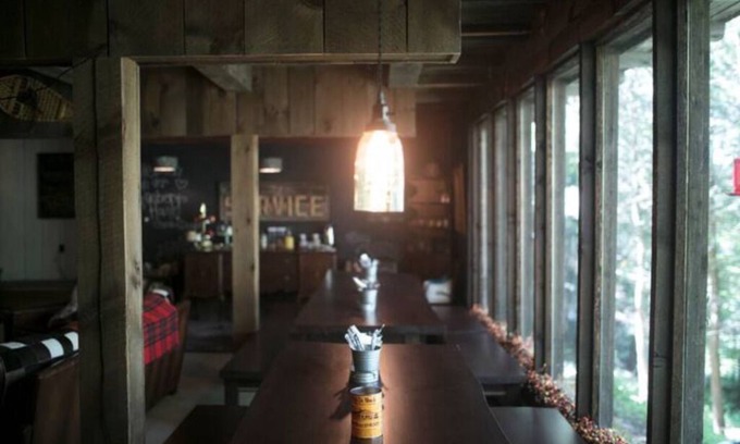 Waterbury Cabina | Cabin 2 Austrian Chalet