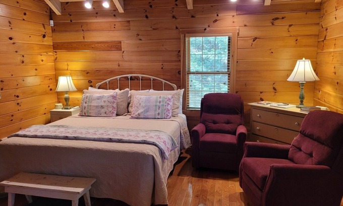 Galax Apartamento | (Cabin 311) Chance for Romance
