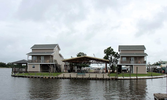 Lafitte Cabina | Cabaña 4 - Puerto Jean Lafitte