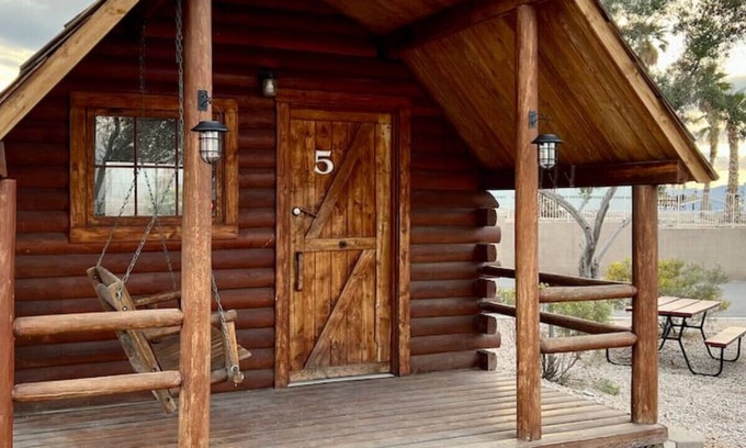 Ehrenberg Cabina | Cabin 5 · Cozy Studio Cabin!