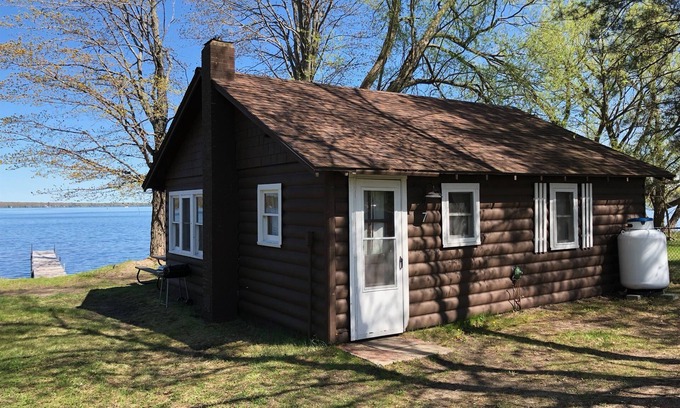 Carp Lake Cabina | Cabañas junto al lago - Cabaña n. ° 7