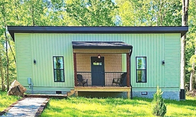 Crossville Cabina | Cabin A - Basses Creek Cabins - Nature, Golf, swim, hike!