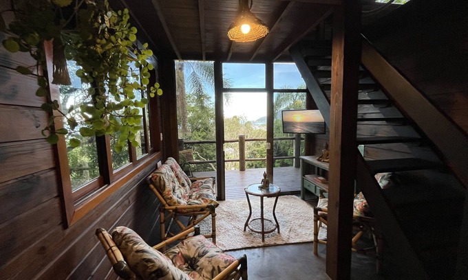 Armacao Cabina | Cabin at Armação beach - Florianópolis, sea view, sunrise 🌅🏡