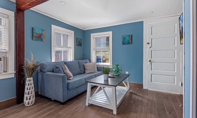 Ocean City Cabina | Cabin at The Beach , not handicapped accesible- has stair access . 1 bathroom