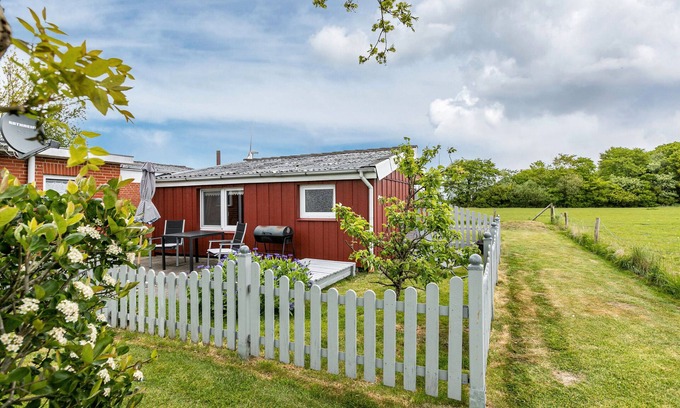 Emmelsbuell-Horsbuell Cabina | Cabaña 'Bei Karin' con terraza privada, jardín compartido y Wi-Fi