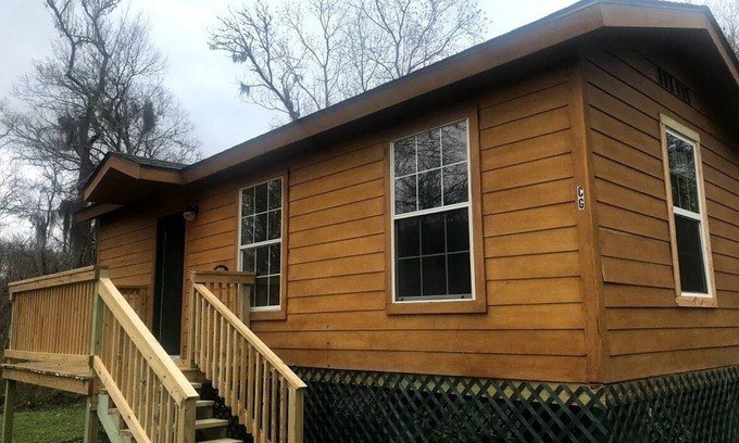 Cleveland Cabina | Cabin C2 / Relax and Enjoy