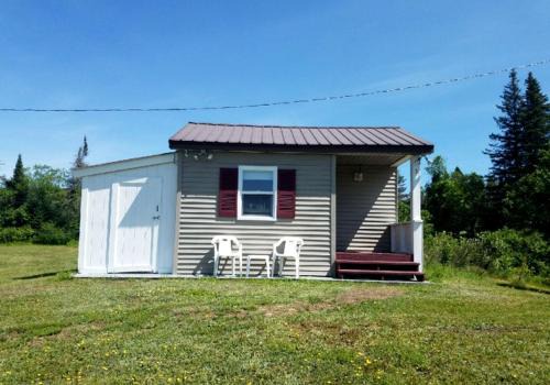 Stewartstown Casa | Cabin for Couples, Perfect for a Romantic Getaway in New Hampshire