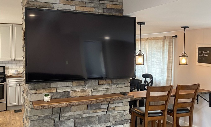Greentown Cabina | Cabin in Lake Community