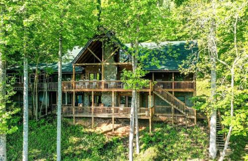 Lake Lure Casa | Cabin In Lake Lure Getaway