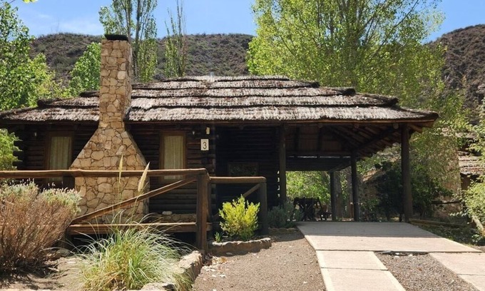 Potrerillos Cabina | Cabaña en Protrerillos cercana al rio Mendoza