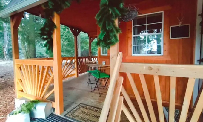 Sandpoint Cabina | Cabin in the Cedars.Close to Lake,Town & Mountain