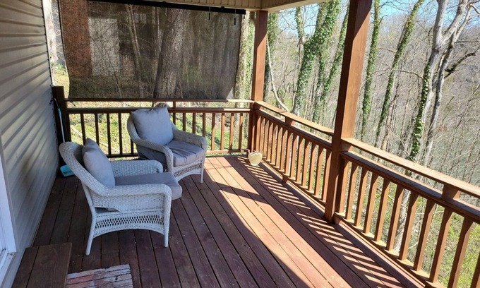 Somerset Cabina | Cabin in the Treetops - Somerset, KY