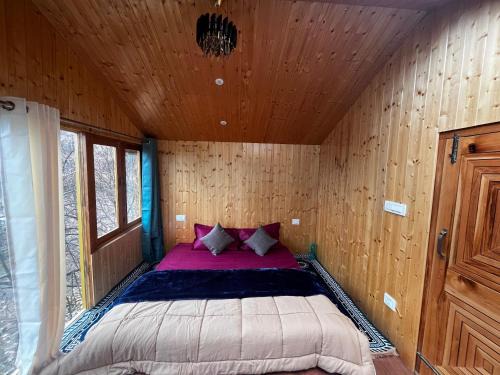 Banjar Apartamento | Cabin in the woods