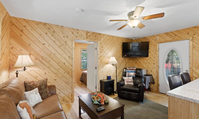 Mena Cabina | Cabin in the woods