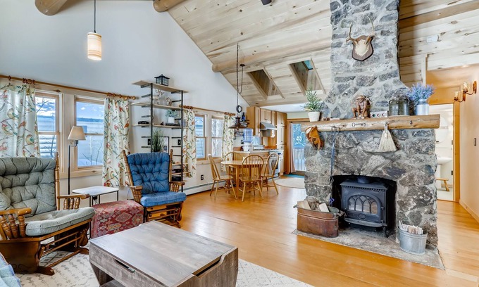 Eldora Casa | Cabin In The Woods