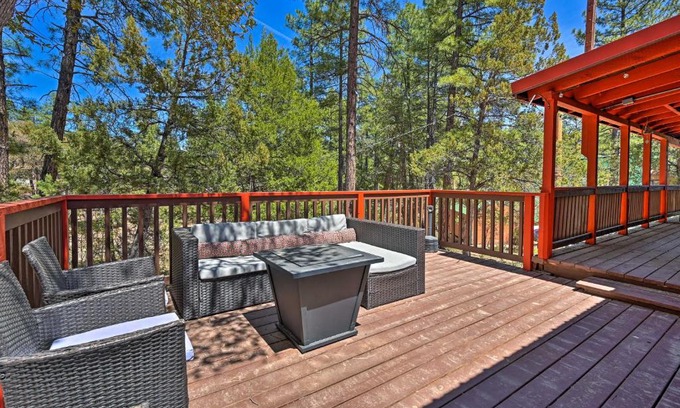 Pine Casa | Cabin in Tonto National Forest Deck and Views!