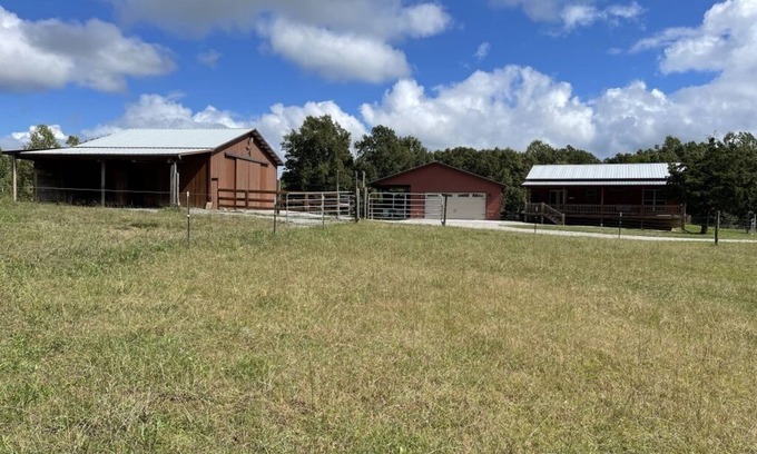 Jamestown Cabina | Cabin on 6 acres with horse barn. Pasture and Woodland views. Trailheads abound.