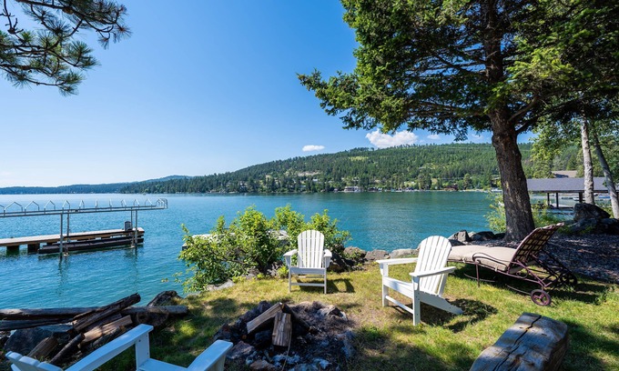Somers Casa | Cabin on Flathead Lake