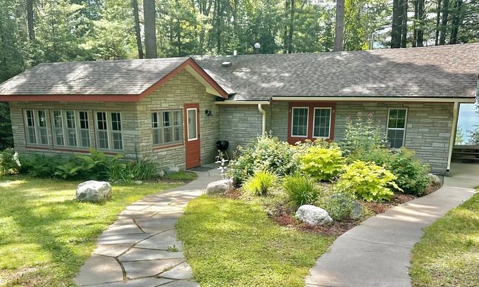 Minocqua Cabina | Cabin on Lake Shish in Minocqua