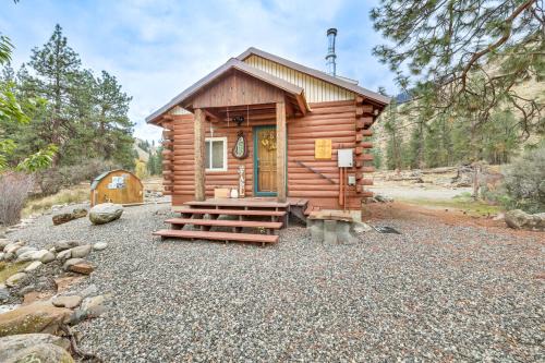 Idaho County Casa | Cabin on Little Salmon River about 10 Mi to Riggins!