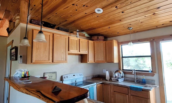 Llano Cabina | New built cabin on Llano river, full accesses, kayaks, hiking. eagles nest.