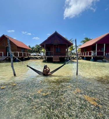 Obarrio Casa | Cabin over the sea on Guarsidub Island