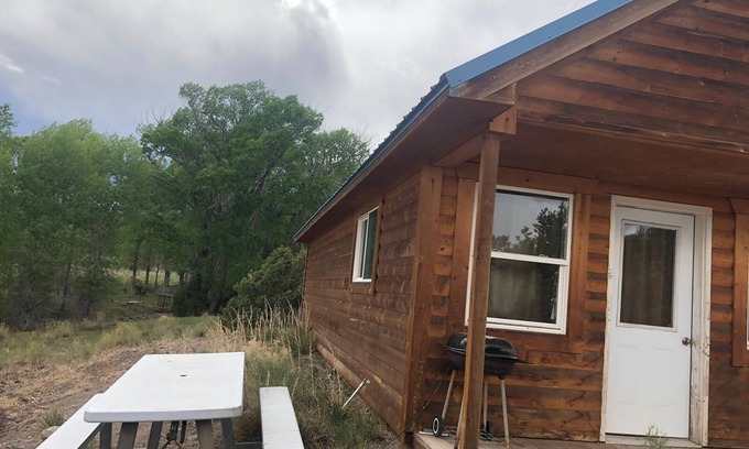 South Fork Apartamento | Cabin rental borders National Forest/Primitive Living Agua Ramon South Fork Colo