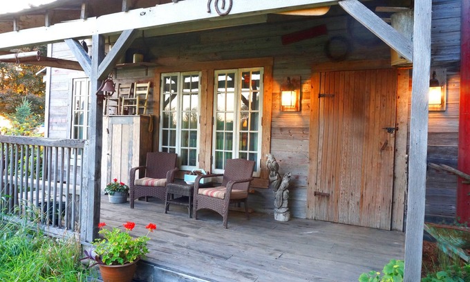 Bellevue Cabina | Alquiler de camarote cerca de Cedar Point, Lake Erie, con Hot Tub, Campfire Pit, Gas Grill