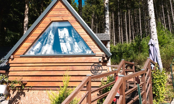 Granges-Aumontzey Cabina | Cabin 'The Squirrel' with Private Terrace