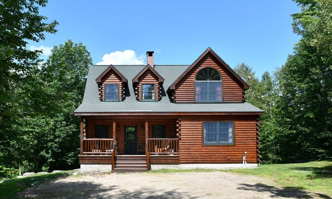 Greenwood Casa | Bear Lane Cabin - Hermosa cabaña junto a la montaña con privacidad y vistas, capacidad para 13