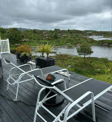 Gulen Municipality Casa | Cabin With Sea Views In Mjømna