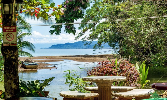 Bahía Drake Hotel | Cabinas Casa El Tortugo