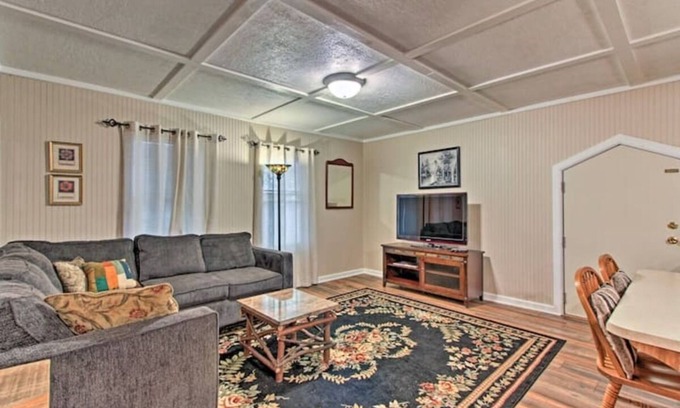 Del Rio Cabina | Cabins at Brush Creek Mtn-Creekside