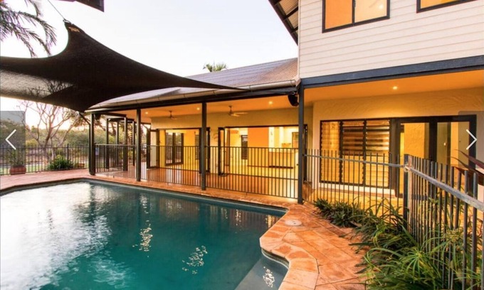 Cable Beach Casa | Cable Beach Getaways 5 Bed 3 Bath, Resort Style Pool STRA6726CAIBIK1W