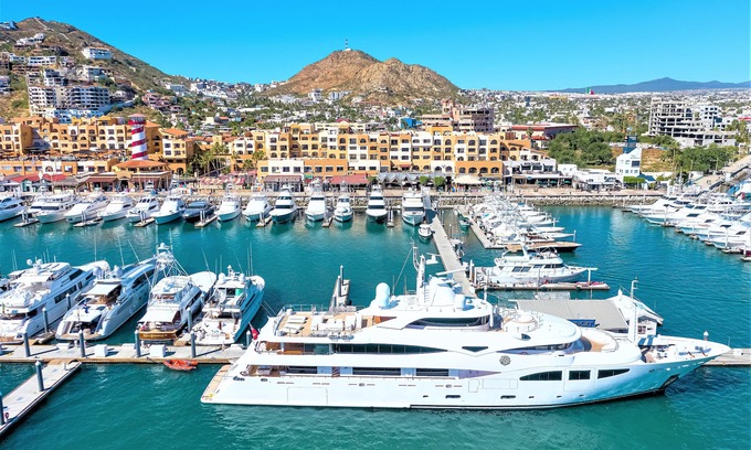 Centro Casa | Cabo Marina 3-Bedrooms - Spacious & Modern