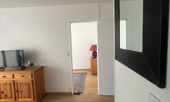 Cabourg Apartamento | Cabourg apartment facing the pool