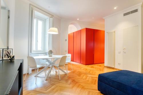 Magenta Apartamento | Cadorna Prestigious Apartment - Modern Architecture in front of the Station