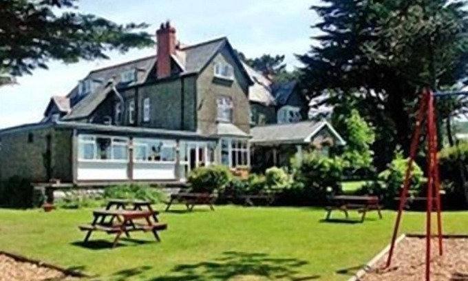Dyffryn Ardudwy Cama Y Desayuno | Cadwgan House Hotel