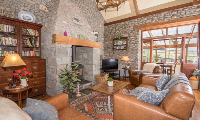Llandovery Casa | Cae'r Beili