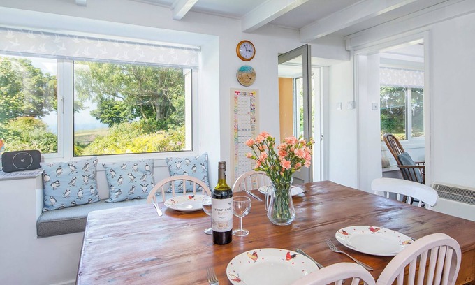 Llanrhian Casa | Caerau Isaf, Holiday Home Aberfelin Bay, Sleeps 4, 4 bedrooms, bathrooms