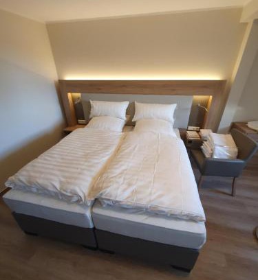 Kyritz Apartamento | Cafe Schröder Ferienwohnung