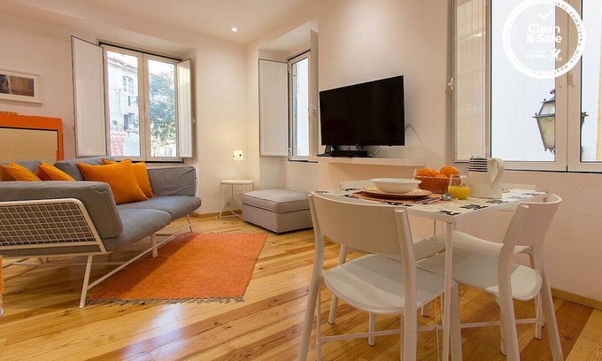 Misericordia Apartamento | CAIS SODRÉ DUPLEX by HOMING