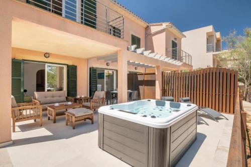 Cala Anguila-Cala Mendia Casa | Cala Mendia Beach House 1 by Slow Villas