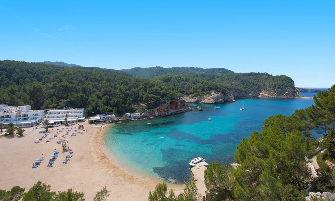 Puerto San Miguel Complejo | Cala San Miguel Hotel Ibiza, Curio Collection by Hilton